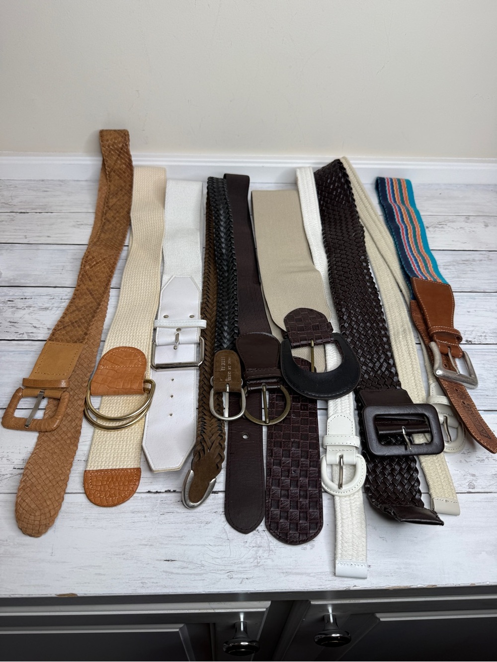 Bundle of ten belts, thick, braided and stretch, size Large